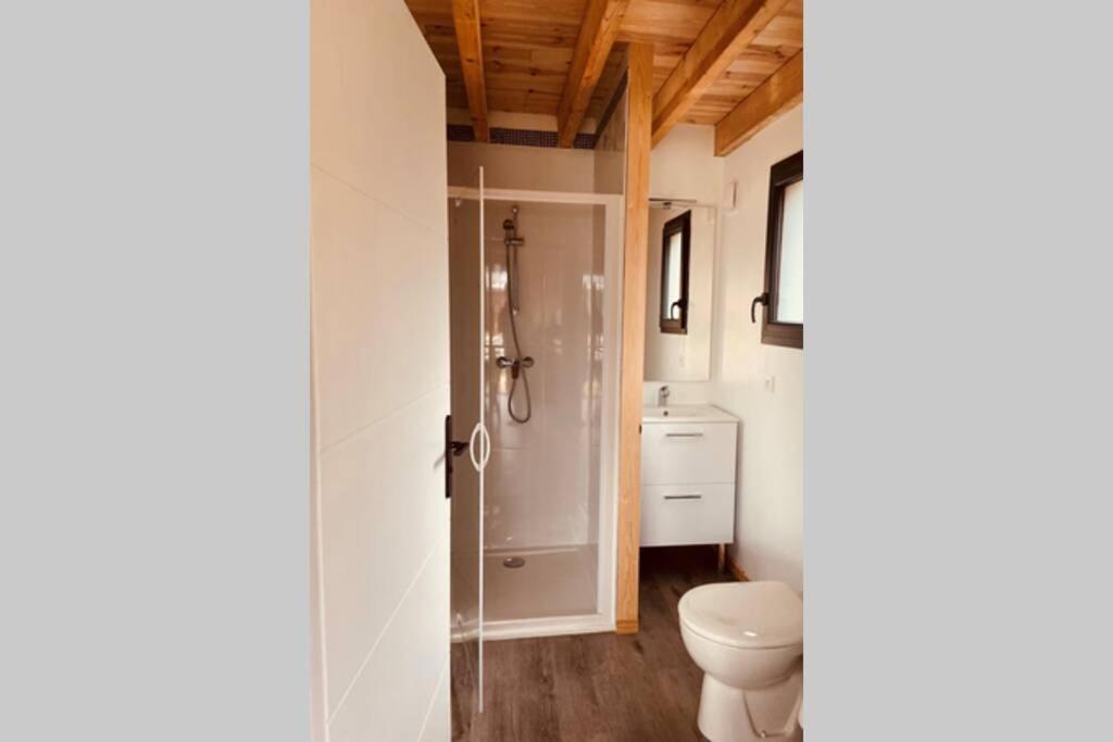 Chalet Montana - Au Cottage Du Medoc - Proche De Bordeaux Saint-Aubin-de-Médoc Exteriér fotografie